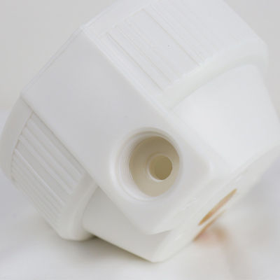 10 Zoll Plastik-Wasserfiltergehäuse für kommerzielle Kapazität 50/75/100/200/300/400GPD